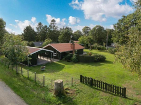 Holiday Home Hermand - 700m from the sea by Interhome
